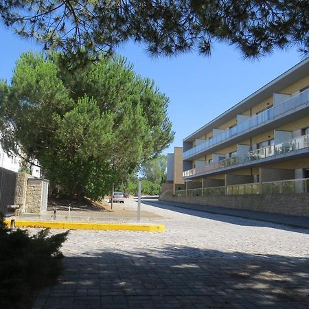 Estudio De Luxo Em Condominio Privado Com Piscina فيانا دو كاستيلو المظهر الخارجي الصورة