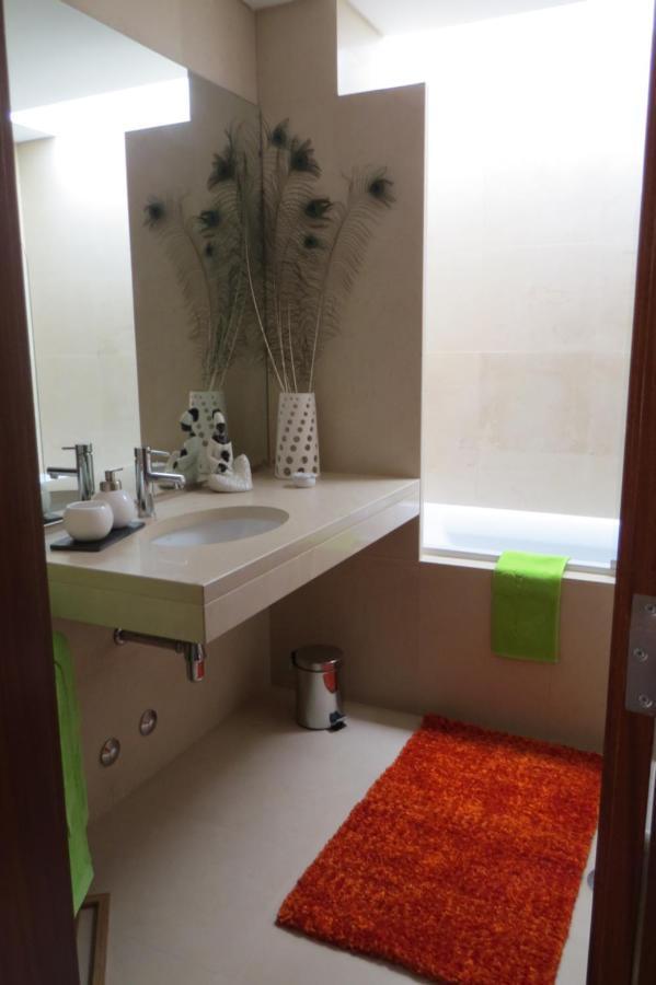 Estudio De Luxo Em Condominio Privado Com Piscina فيانا دو كاستيلو المظهر الخارجي الصورة